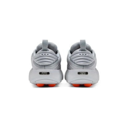 2026 Model Mind 002 'Light Smoke Grey'